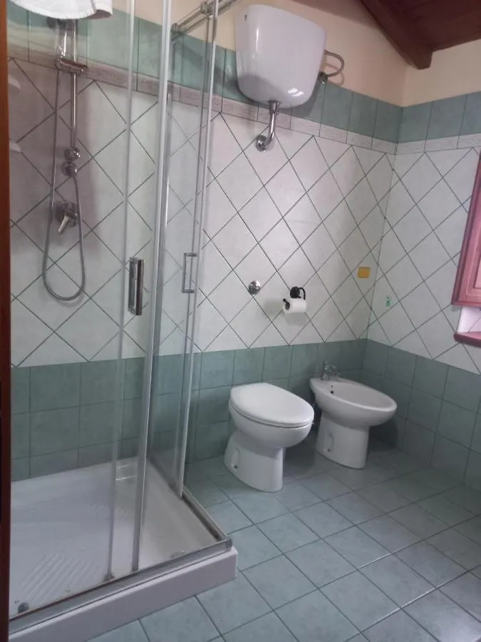 مبيت وإفطار ساردارا Il Nido Dell'Aquila 0*,